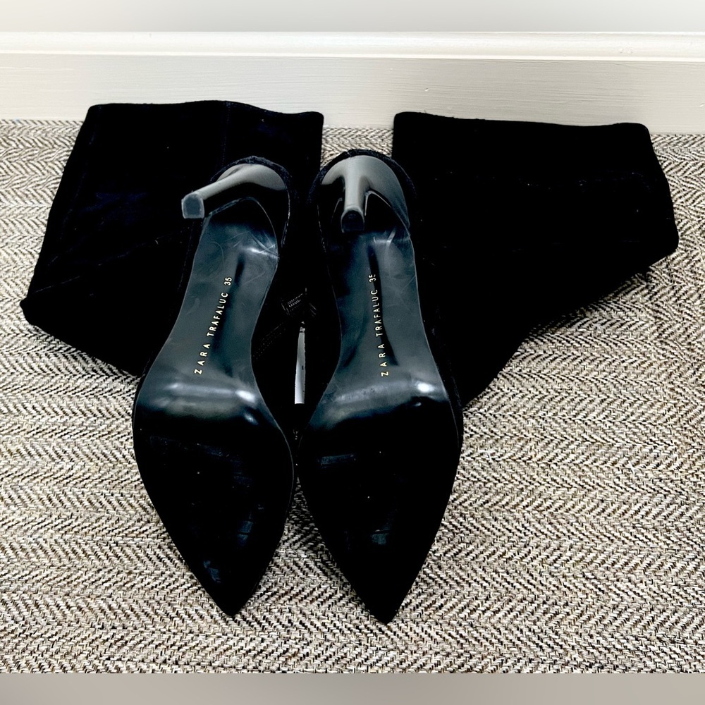 Zara: Size 5/35 Black Thigh High Heeled Boots - Picture 2 of 2